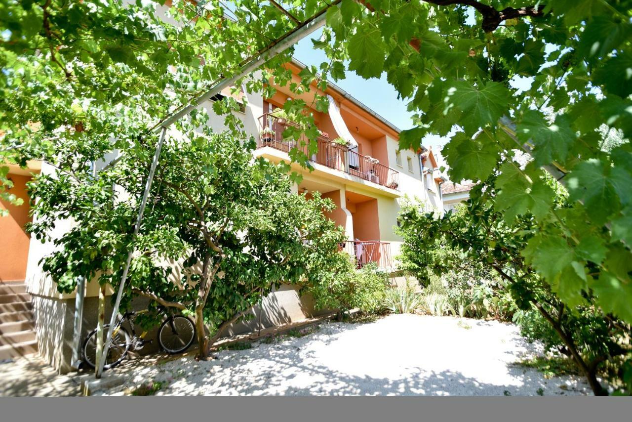 Mihaela Apartment Zadar Exterior foto